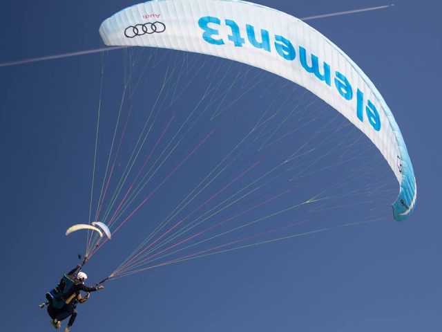 Element 3 Paragliding